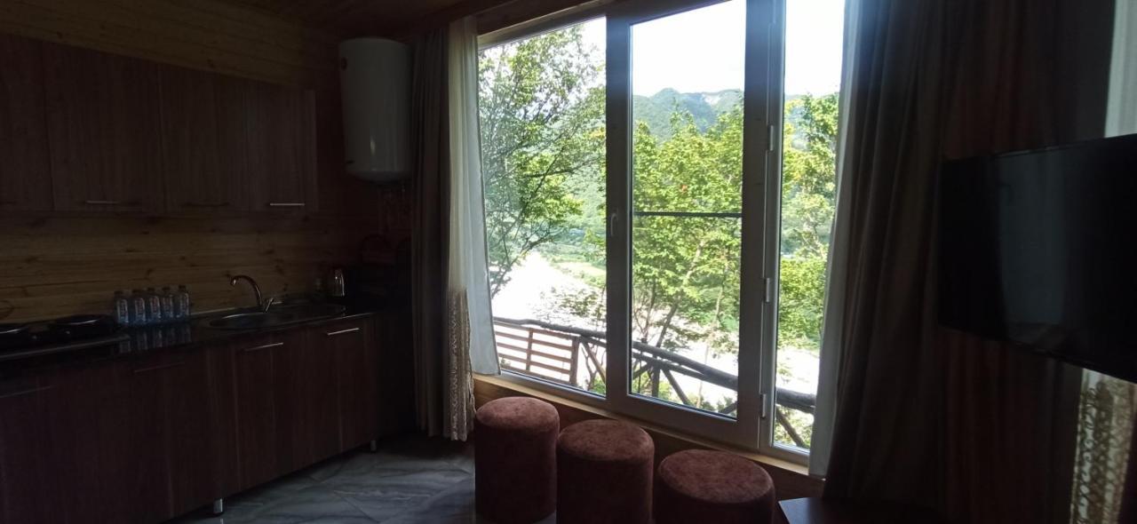 Kungut Hotel & Restaurant Шеки Экстерьер фото