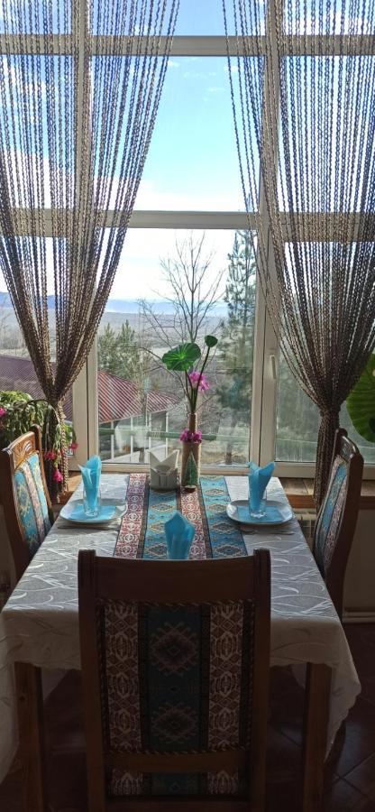 Kungut Hotel & Restaurant Шеки Экстерьер фото