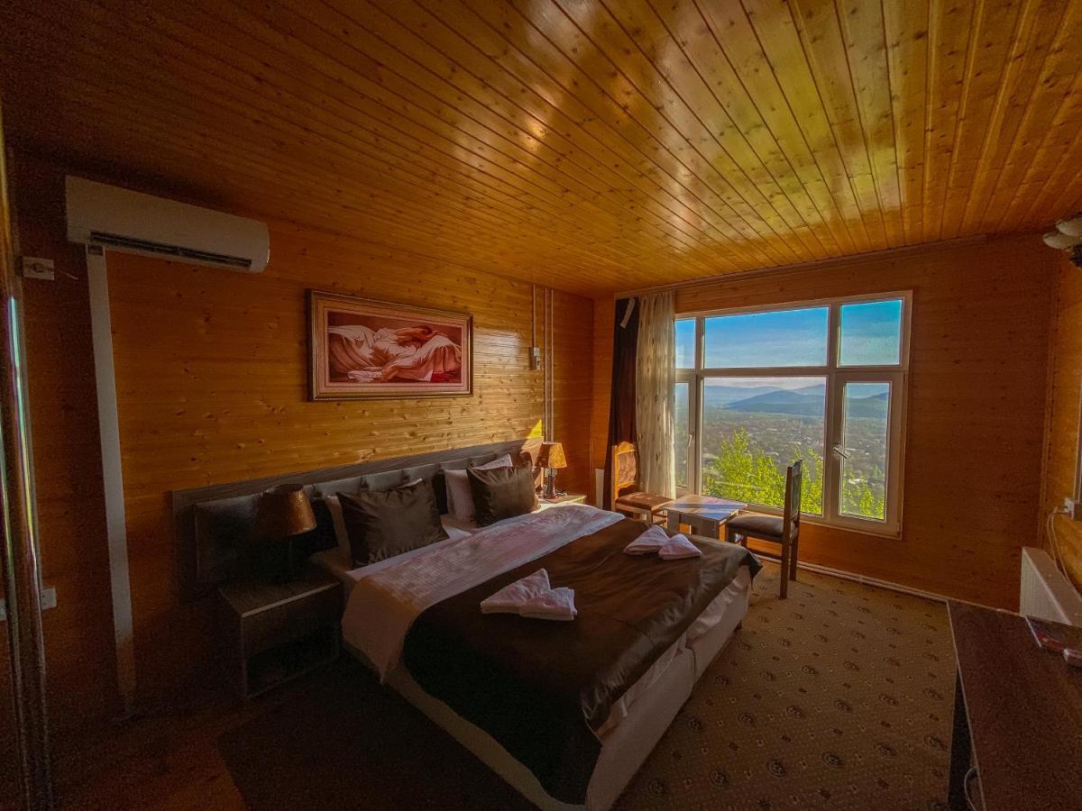 Kungut Hotel & Restaurant Шеки Экстерьер фото