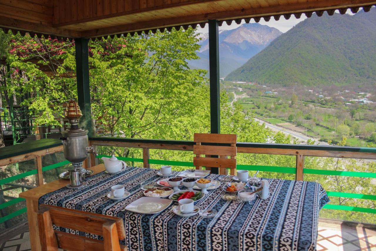 Kungut Hotel & Restaurant Шеки Экстерьер фото